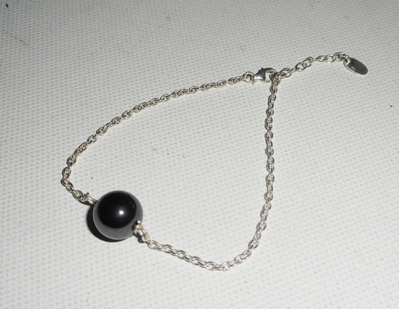 925 silverarmband med hematitpärla på silverkedja
