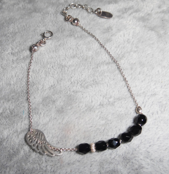 Original svart kristall vinge och pärla armband på 925 silver kedja