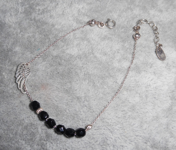 Original svart kristall vinge och pärla armband på 925 silver kedja