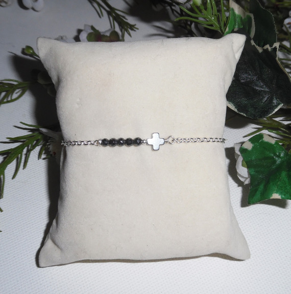 Original kors och hematit stenar armband på 925 silver kedja