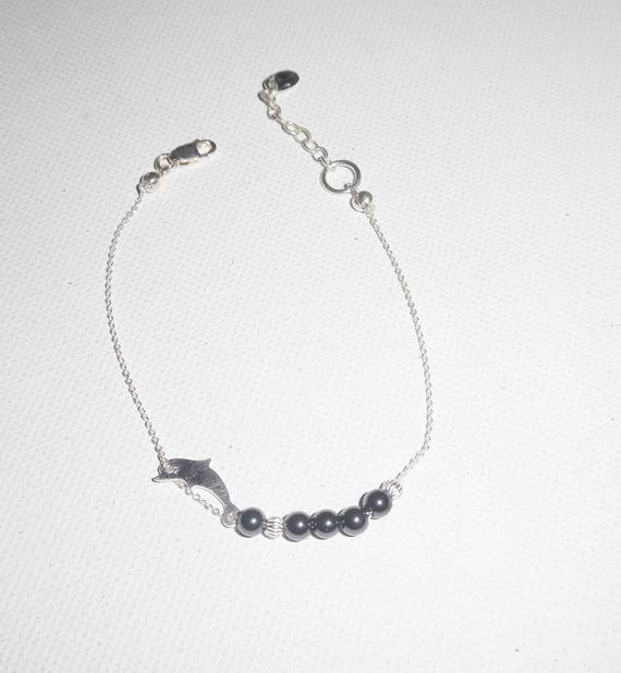Original delfin och hematit pärlor armband på 925 silver kedja