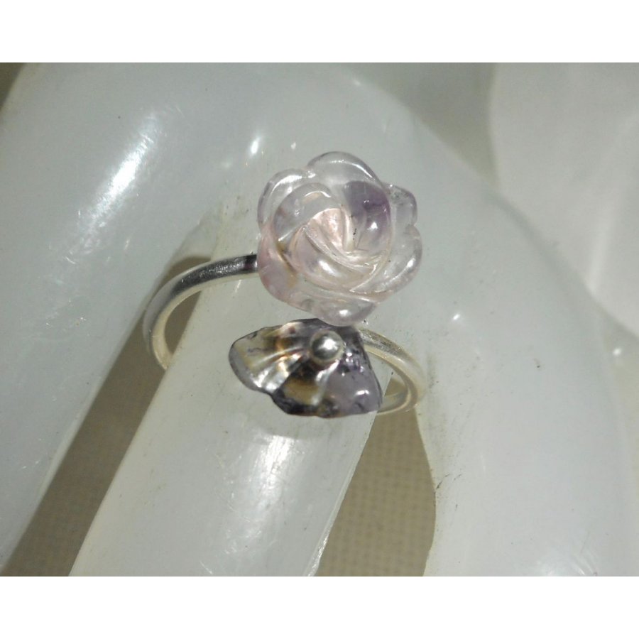 Lila ametist och 925 silver blomma och sten ring