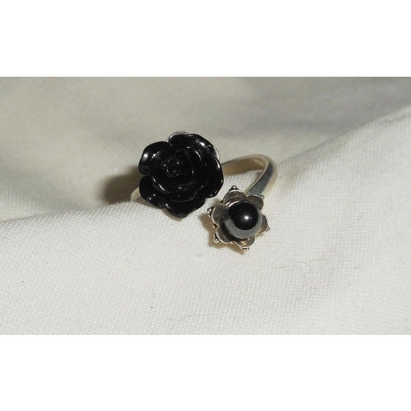 Original 925 silverring med svarta rosor och grå hematit runda stenar 