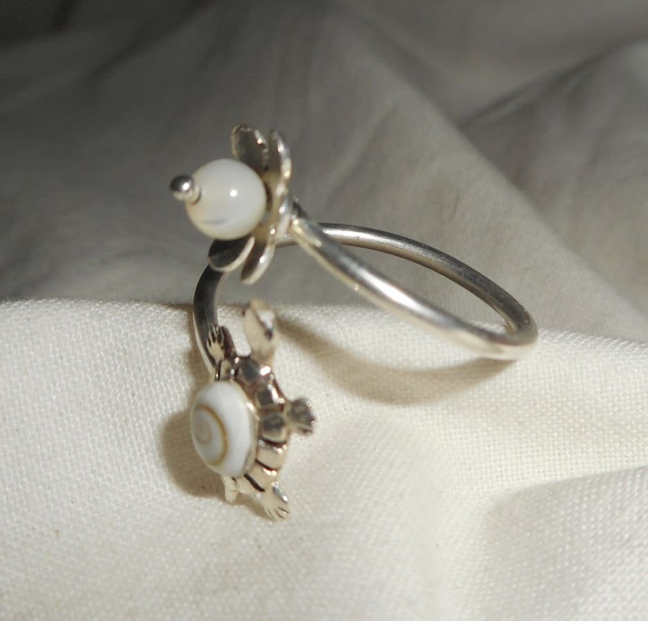 Original 925 silverring med vit St Lucia ögat sköldpadda och pärlemor