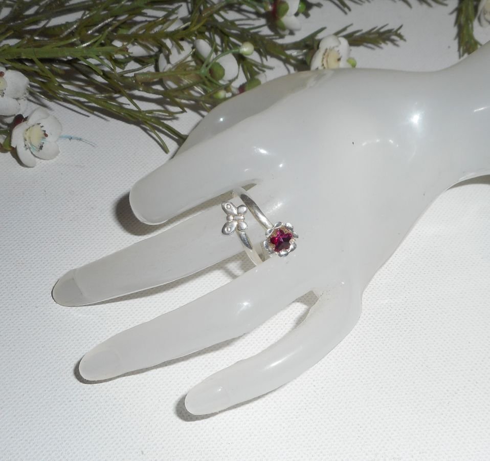 Original 925 silverring med kristallblomma och fjäril