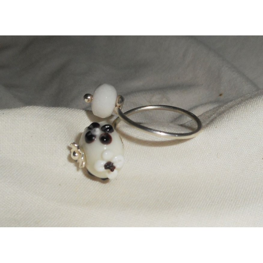 Original 925 silverring med vit jade sten och lampwork pärla
