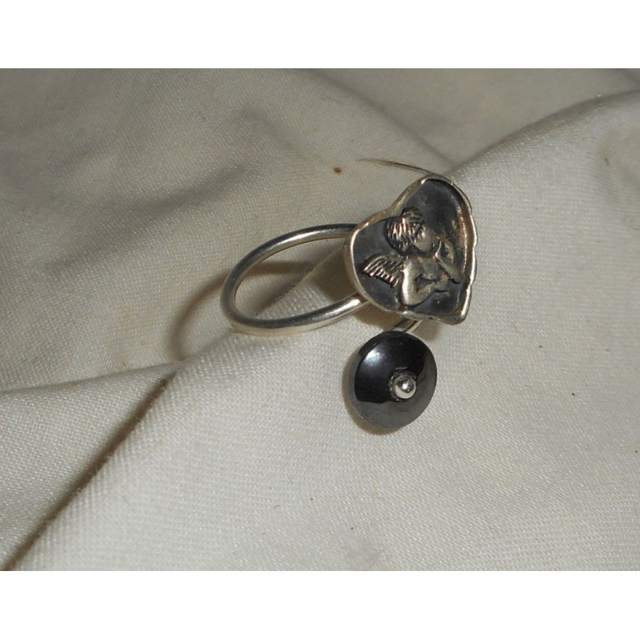 Original 925 silver ring med ängel i hjärta och hematit sten