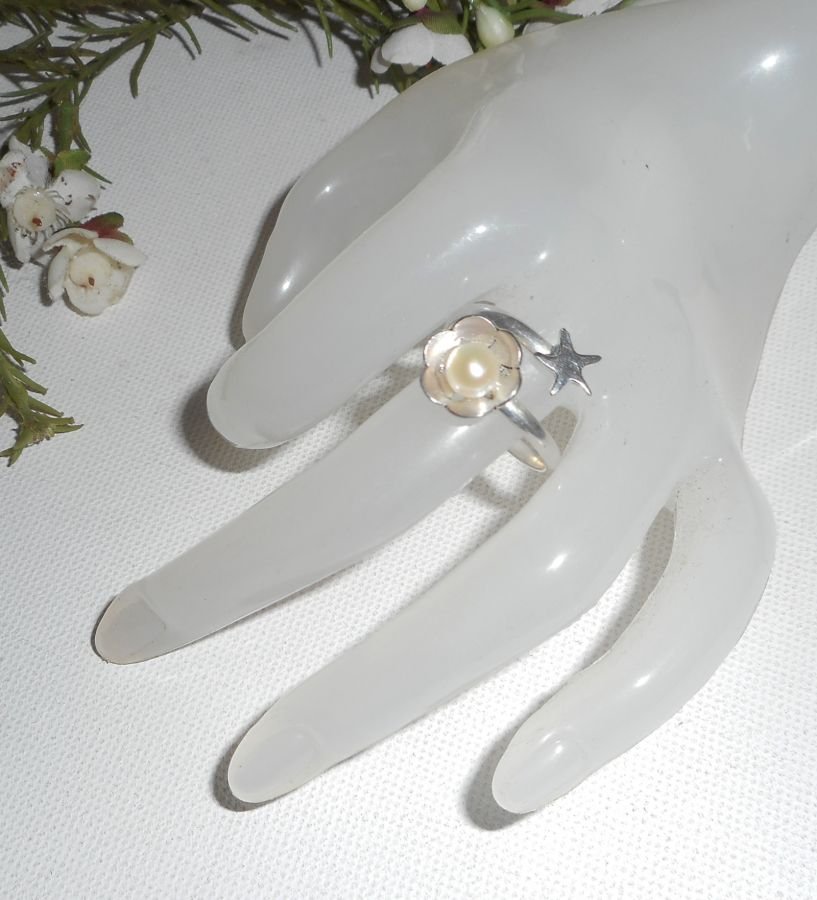 Original 925 silverring med odlad pärla och sjöstjärna