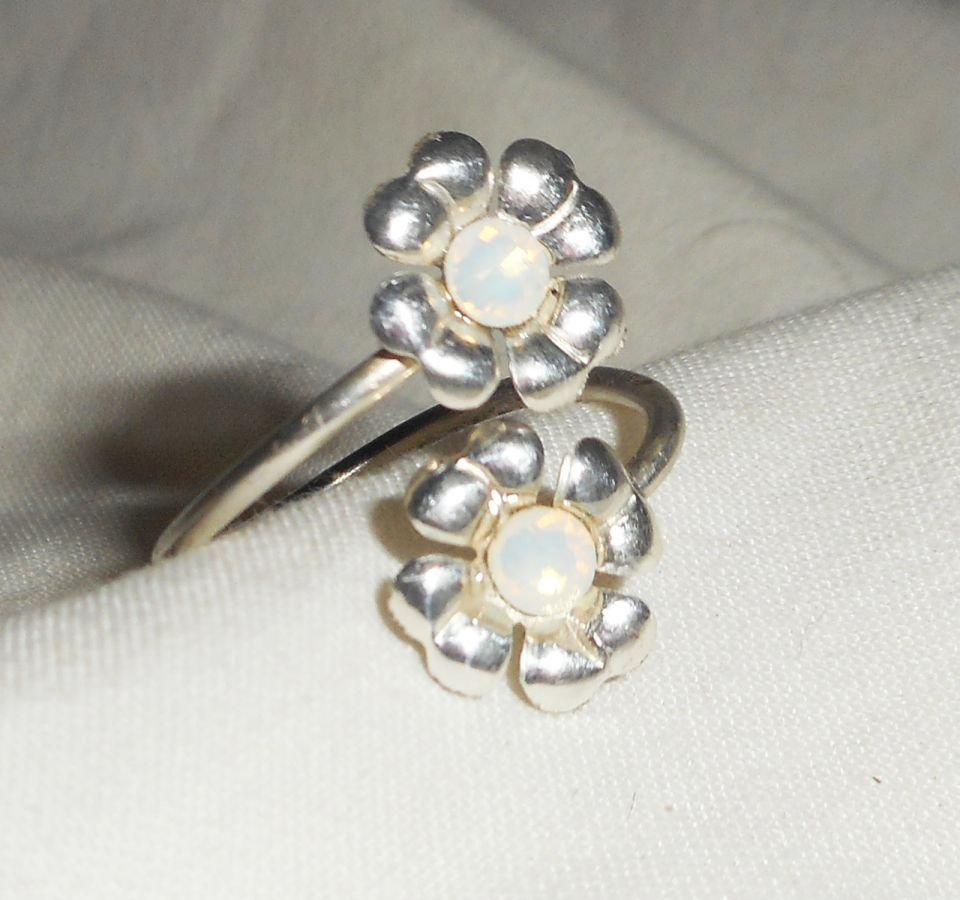 Original 925 silverring med blommor och vit Swarovski-kristall