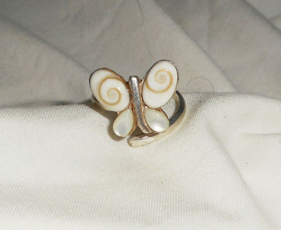 Original 925 Sterling Silver Ring med St. Lucia Eye Butterfly