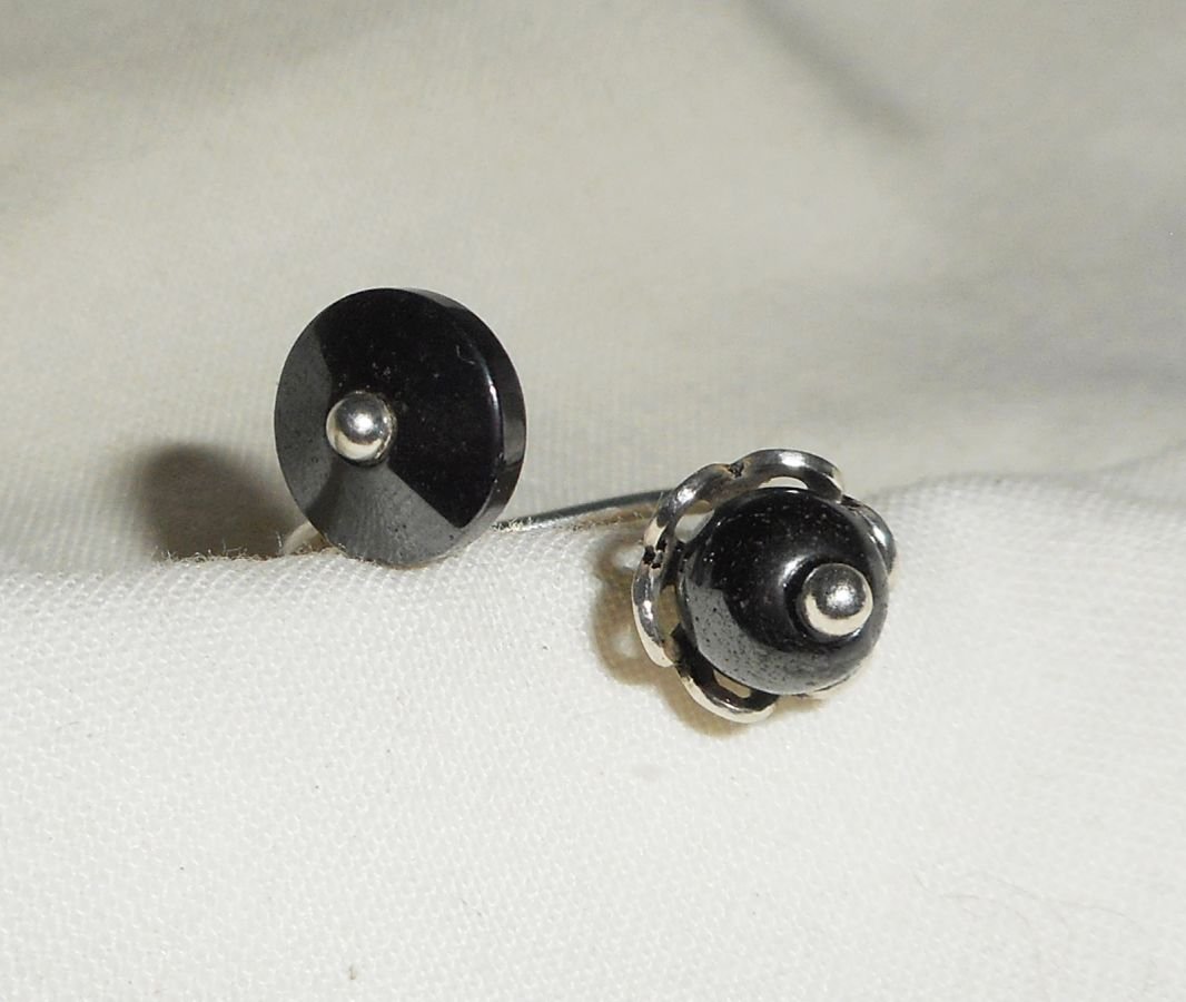 Original 925 silverring med runda och platta grå hematitstenar