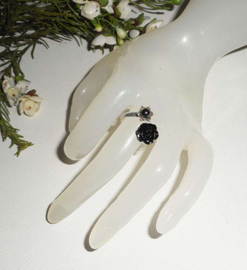Original 925 silverring med svarta rosor och grå hematit runda stenar 