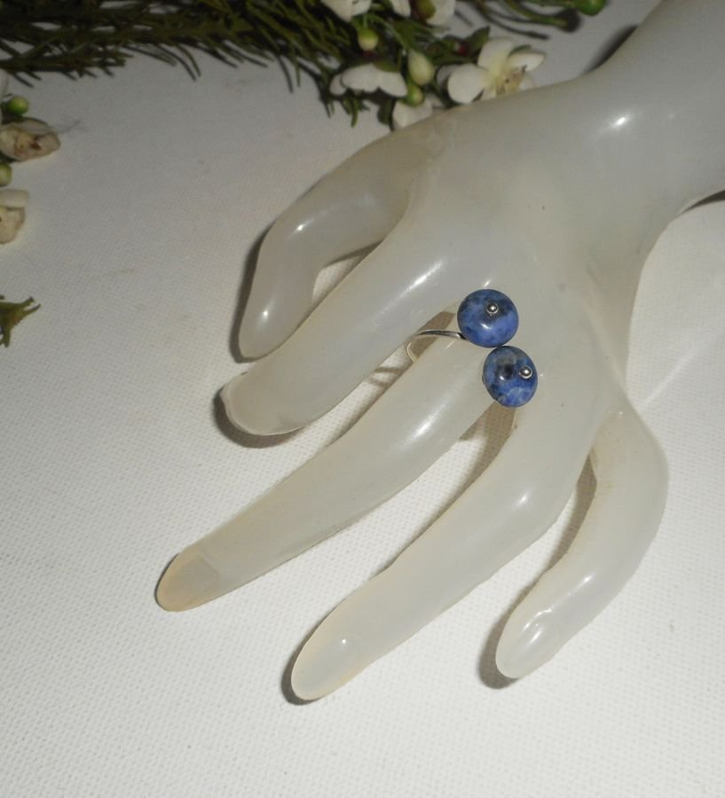 Original 925 silverring med blommor och blå sodalitstenar