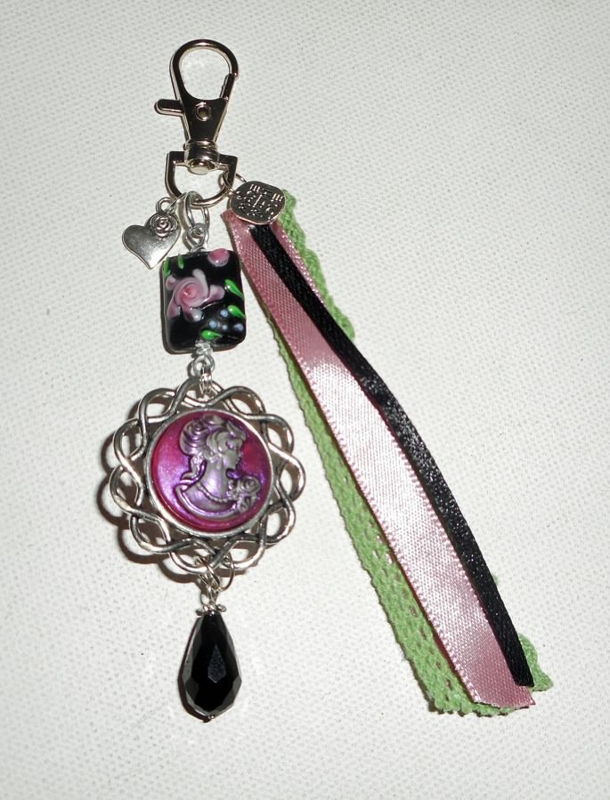 Väska/keyring smycken med glaspärlor och kaméer med band