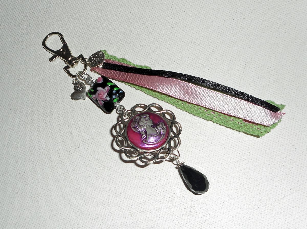 Väska/keyring smycken med glaspärlor och kaméer med band