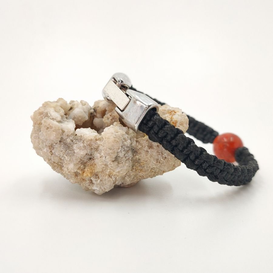 Armband i vävt rep med orange gorgonpärla