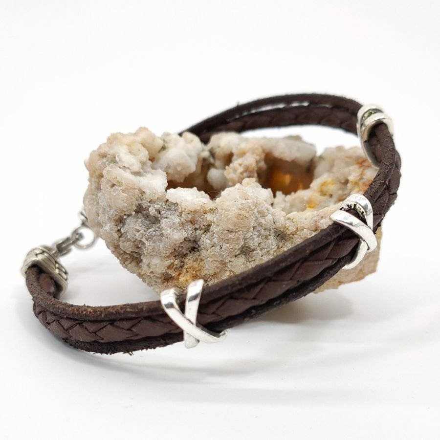 Brunt läderarmband med flera remmar för män