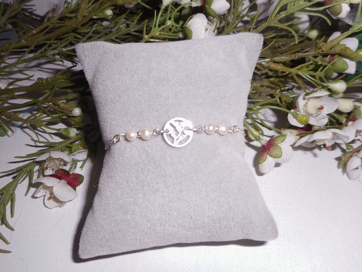 Armband med odlade pärlor och livets träd i silver 925