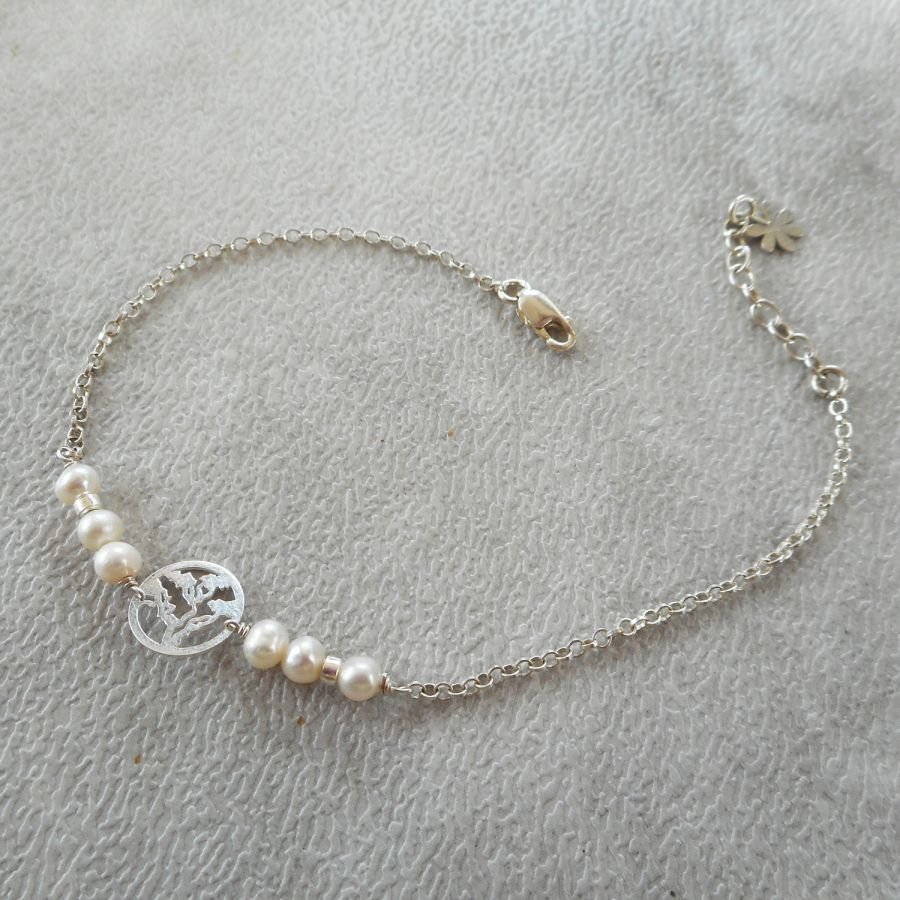 Armband med odlade pärlor och livets träd i silver 925