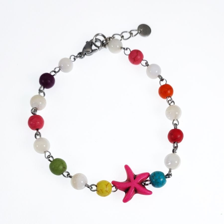 Armband med flerfärgad sten och rosa sjöstjärna