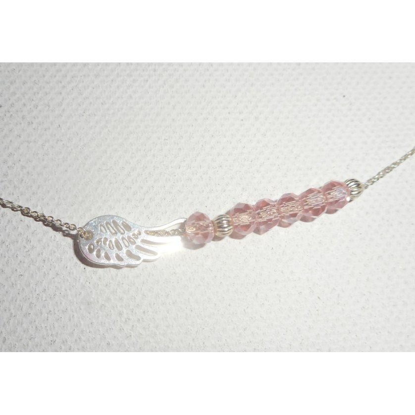 Halsband i 925 silver med små vingar och rosa kristallpärlor