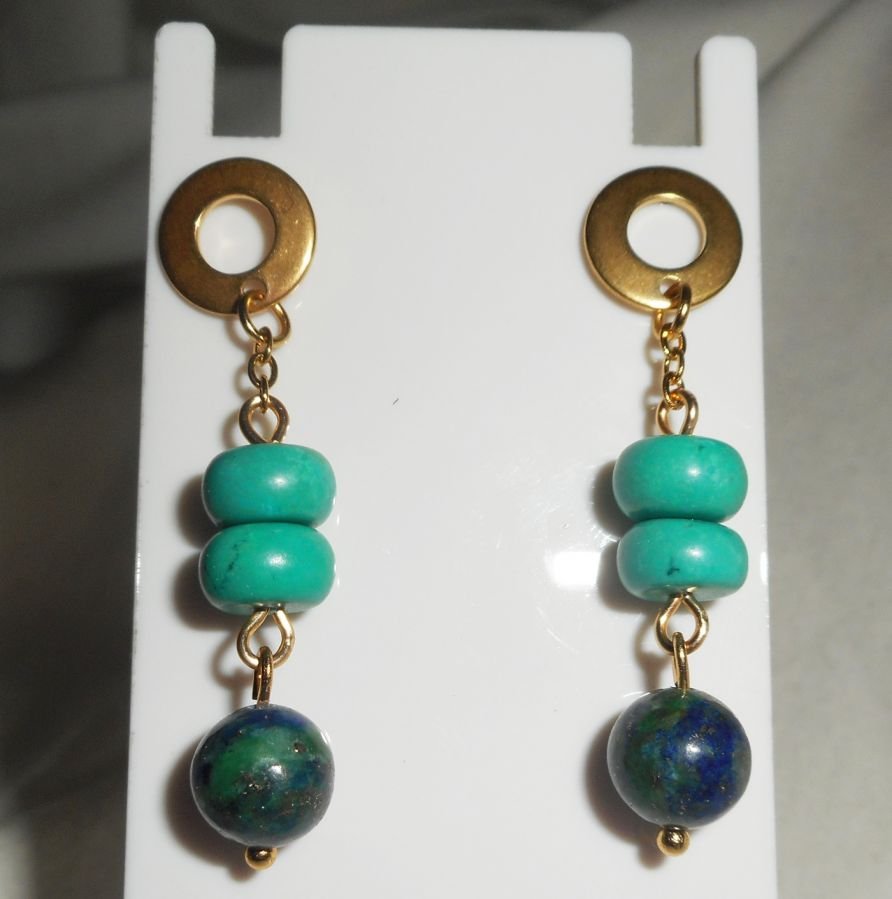 Lapis Lazzuli och turkos halsband med fjäril