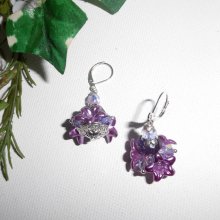 Original blomma och violett örhängen med kristallpärlor