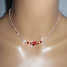 Rosa halsband med röd gorgon på 925 silverkedja