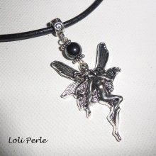 Fairy halsband med hematit sten på svart läder