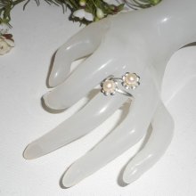 Original 925 silverring med dubbel blomma och vita kulturpärlor
