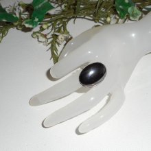 Hematit cabochon ring