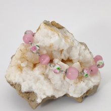 Blommiga rosa glaspärlor armband 